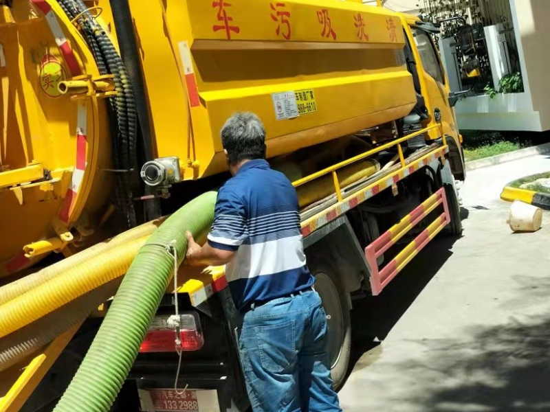 广州番禺区专业疏通 修水管 清化粪池抽粪清洗管道